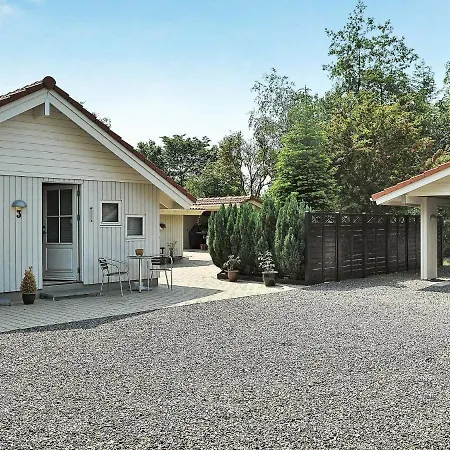 8 Person In Oksb L Tatil Evi Oster Vrogum