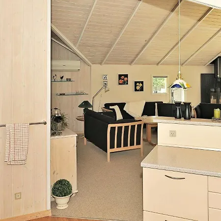 8 Person In Oksb L Tatil Evi Oster Vrogum